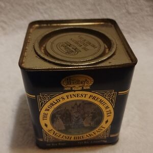 Vintage Hedley's The World's Finest Premium Tea Tin